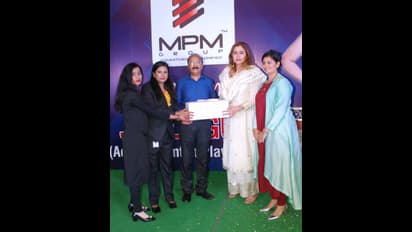 హోండా కాంటెస్ట్ లక్కీ విన్నర్స్ ను ప్రకటించిన జ్వాలా గుత్తా (ఫొటోలు)