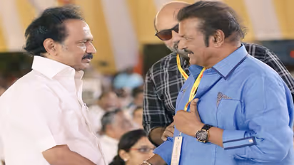 స్టాలిన్ ను సీఎంగా చూస్తానంటున్న మోహన్ బాబు