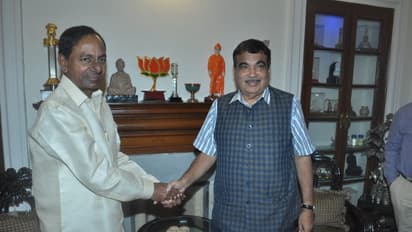 ఢిల్లీలో కేసీఆర్ మూడో రోజు పర్యటన: కేంద్రమంత్రి గడ్కరీతో సమావేశం(ఫోటోలు)