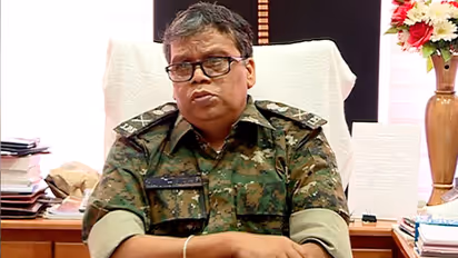 Kerala DGP seeks explanation from cops on arrest of devotees at Sabarimala