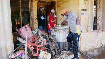 ആലപ്പുഴയിലെ മഹാശുചീകരണം; ഇന്ന് പങ്കാളികളായത് അരലക്ഷം പേര്