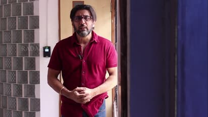 கொடுமையானது 'வாணி ராணி' சீரியல் அனுபவம்..! ராதிகா முதல் இயக்குனர் வரை கிழித்து தொங்கவிட்ட நடிகர் ப்ரித்விராஜ்...!