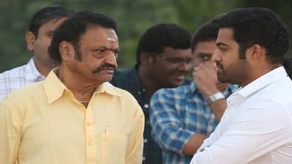 జూనియర్ ఎన్టీఆర్ మాటను హరికృష్ణ పట్టించుకోలేదా..?
