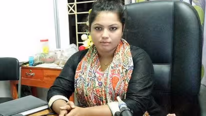 Bangladesh: Journalist hacked to death at home; police hunt for suspects