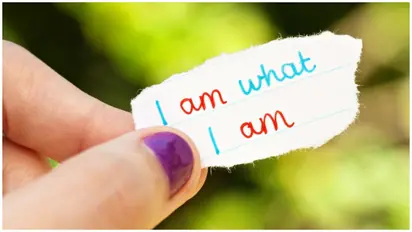 உள்ளே நமக்கு தேவையான 3 படங்கள் உள்ளது...அது என்னன்னு நீங்களே பாருங்க...!