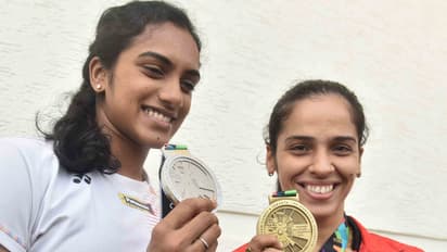 మరింత మెరుగ్గా సన్నద్దమవ్వాల్సింది... రజతం కూడా ఆనందాన్నించ్చింది : సింధు