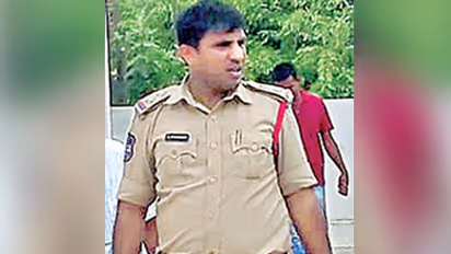 భార్యపై దాడి చేసిన మణుగూరు ఎస్సైపై కేసు