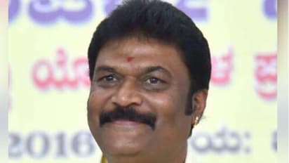 ‘ನನ್ನ ಗಂಡನ ಮುಟ್ಟಿದ್ದು ನಿಜವಾದರೆ ಸುಮ್ಮನಿರಲ್ಲ’: ಶಾಸಕನ ಪತ್ನಿಯ ಗುಡುಗು!