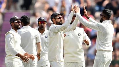 ಟೀಂ ಇಂಡಿಯಾ 8 ವಿಕೆಟ್ ಕಬಳಿಸಿದರೂ ಇಂಗ್ಲೆಂಡ್ ದಿಟ್ಟ ಹೋರಾಟ!