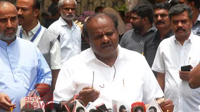 Karnataka's Chief Minister Kumaraswamy to introduce English medium to government schools