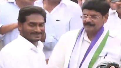 వైసీపీలోకి ఆనం.. ఆ వర్గంలో చిచ్చు