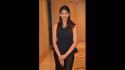 ప్రియ వడ్లమణి లేటెస్ట్ ఫోటో గ్యాలరీ