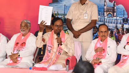 ఈ వివాదాస్పద ఎమ్మెల్యేలకు మళ్లీ టీఆర్ఎస్ టికెట్లు... ఎవరెవరికంటే...