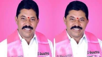 టీఆర్ఎస్‌కు షాక్.. కాంగ్రెస్‌లో చేరనున్న రమేశ్ రాథోడ్