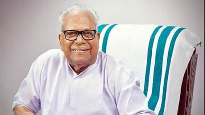 പാർട്ടിക്ക് വിഎസ് 'താര'മല്ല; സിപിഎം താര പ്രചാരകരുടെ പട്ടികയിൽ നിന്ന് വിഎസ് പുറത്ത്