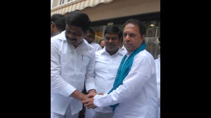 టీఆర్ఎస్ లోకి సురేష్ రెడ్డి (ఫొటోలు)