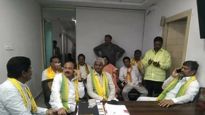 బంద్: హైద్రాబాద్ లో టీటీడీపీ అధ్యక్షుడు ఎల్. రమణ అరెస్ట్ (ఫోటోలు)