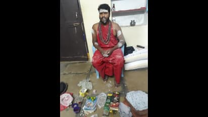 తాంత్రిక పూజ పేరుతో నిలువుదోపిడి: అరెస్ట్ చేసిన పోలీసులు