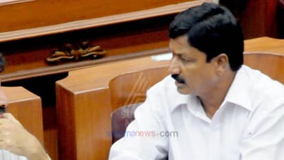 ರಮೇಶ್ ಬಿಜೆಪಿ ಸೇರಲು ಯತ್ನಿಸುತ್ತಿದ್ದರೂ ಕೈ ನಾಯಕರು ನಿರಾಳವೇಕೆ?