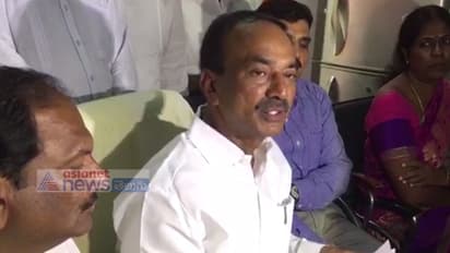 ఈటలకు బిగ్ షాక్... ఇల్లందకుంట ఎంపిపి, ముగ్గురు సర్పంచ్ లు టీఆర్ఎస్ గూటికి