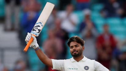 ఒక్క సెంచరీతో రికార్డులన్నీ చెల్లా చెదురు... ధోనీని వెనక్కునెట్టిన పంత్