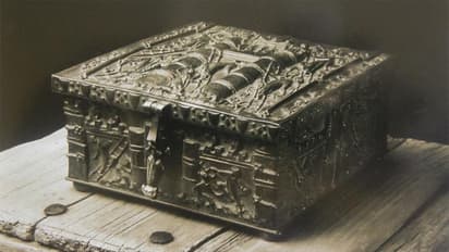 ബിസി 474-ാം നൂറ്റാണ്ടിലെ നിധി  കണ്ടെത്തി; അപൂർവങ്ങളിൽ അപൂർവ്വമെന്ന് ഗവേഷകർ