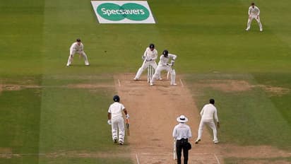 രാഹുലിനെ പുറത്താക്കാന് റഷീദ് എറിഞ്ഞത് നൂറ്റാണ്ടിലെ പന്തോ ?