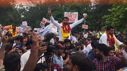 डूसू चुनावः अध्यक्ष समेत 3 सीटों पर एबीवीपी, एनएसयूआई को सचिव पद