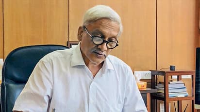 మళ్లీ ఆసుపత్రిలో చేరిన గోవా సీఎం.... ఆందోళనలో ప్రభుత్వ వర్గాలు, నేతలు