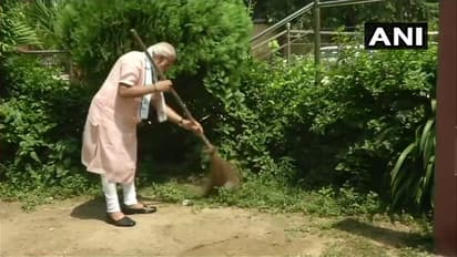 Swachhata Hi Seva: Narendra Modi cleans school premises in Delhi