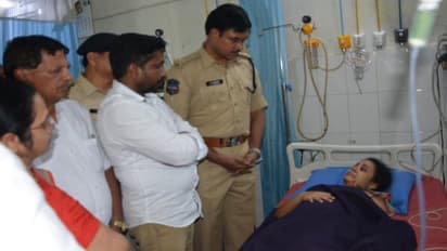 ప్రణయ్ హత్య కలచివేసింది: అమృతకు ఎర్రోళ్ల శ్రీనివాస్ పరామర్శ