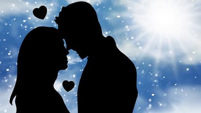 భార్యకు అనారోగ్యం: వేరే మహిళతో ఎంజాయ్, చివరికిలా...