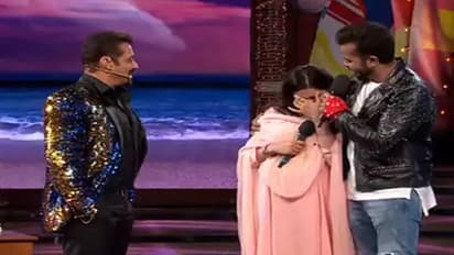 బిగ్బాస్లోకి శ్రీశాంత్ ఎంట్రీ.. ఏడ్చేసిన భార్య