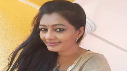 ప్రియుడి వేధింపులు భరించలేక పోలీసులను ఆశ్రయించిన నటి!