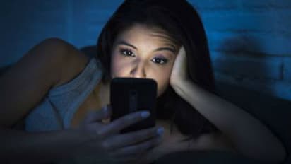 insomnia: రాత్రిళ్లు కూడా సోషల్ మీడియా బ్రౌజింగ్ యే.. హైదరాబాద్ ను వేధిస్తున్న నిద్రలేమి సమస్య..