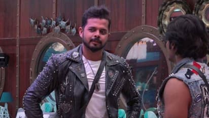 ఆ క్రికెటర్ నాతో సహజీవనం చేశాడు.. పవన్ హీరోయిన్ సంచలన వ్యాఖ్యలు!