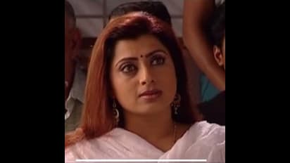 ప్రియారామన్‌తో రోజాకు చెక్: ఏపీలో బీజేపీ వ్యూహం ఇదీ...