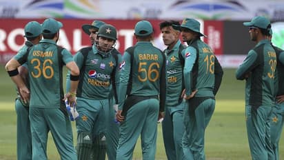 పాక్ ను చిత్తు చేసిన బంగ్లా: ఫైనల్లో భారత్ తో పోరు