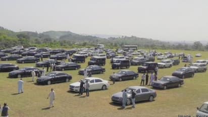 Econimic Crisis ಪಾಕಿಸ್ತಾನದಲ್ಲಿ ಹದಗೆಟ್ಟ ಆರ್ಥಿಕ ಪರಿಸ್ಥಿತಿ, ಕಾರು ಆಮದು ನಿಷೇಧ!