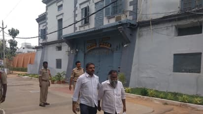 మనుషుల అక్రమరవాణా: 3 రోజుల పోలీసు కస్టడీకి జగ్గారెడ్డి