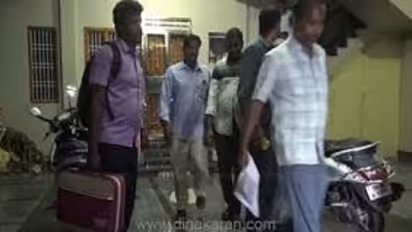 வட்டார போக்குவரத்து ஆய்வாளர் லாக்கரில் 10 கிலோ தங்கம்!! அதிர்ந்து போன அதிகாரிகள்!!