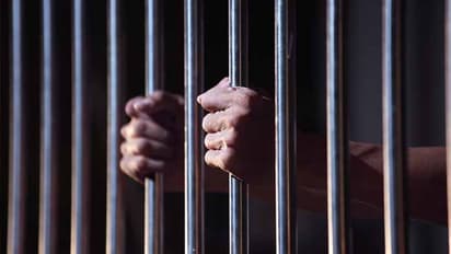 గన్నవరం జైలులో ఖైదీ పరారీలో ట్విస్ట్..మరోలా చెబుతున్న పోలీసులు