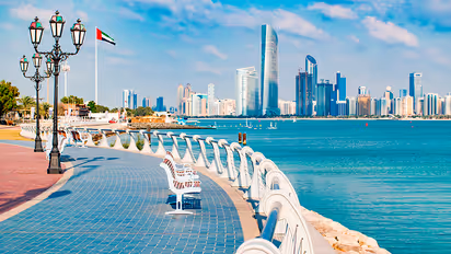 കുടുംബത്തെയും കൂട്ടുകാരെയും സൗജന്യമായി അബുദാബി ചുറ്റിക്കാണിക്കണോ? അവസരമൊരുക്കി അധികൃതര്