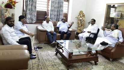 10 ಜಿಲ್ಲೆಗಳಿಗೆ ಮಂತ್ರಿಗಳೇ ಇಲ್ಲ!: ಅತೃಪ್ತ ಕೈ ಶಾಸಕರ ಆರೋಪ!