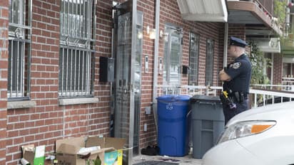 മൂന്ന് നവജാത ശിശുക്കളെയടക്കം അഞ്ചുപേരെ കുത്തിപ്പരുക്കേല്പ്പിച്ച് ആത്മഹത്യയ്ക്ക് ശ്രമിച്ചു; അമ്പത്തിരണ്ടുകാരി അറസ്റ്റിൽ