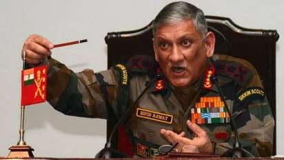 মিলবে শুধু মৃতদেহ! পাকিস্তানকে কড়া বার্তা সেনা প্রধানের, পাত্তাই দিলেন না ইমরানকে