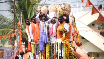 బాలాపూర్ లడ్డు రికార్డు ధర : రూ. 16.60లక్షలకు దక్కించుకొన్న  శ్రీనివాస్ గుప్తా