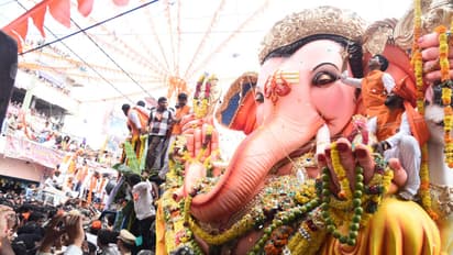 రూ.17.60 లక్షలకు బాలాపూర్ లడ్డు దక్కించుకొన్న కొలను రాంరెడ్డి