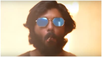 முதல் படத்திலேயே விஜய்க்கு இணையாக நடித்துள்ள விக்ரம் மகன் துருவ்...! 'வர்மா' டீஸரே வேற லெவல்!