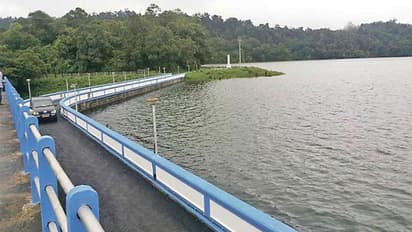 ഷോളയാർ ഡാം തുറന്നു: ചാലക്കുടി പുഴയിൽ ഒരടി വരെ ജലനിരപ്പ് ഉയരും